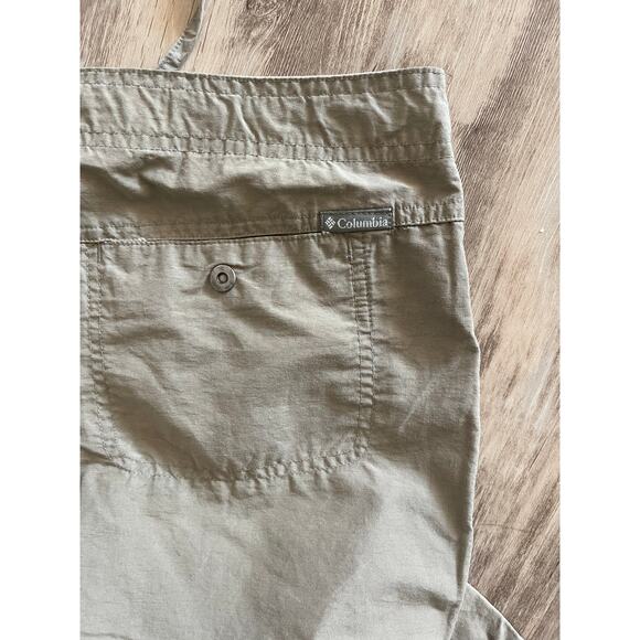 NWT Columbia Women Arch Cape Remix Cargo Capri Olive Green Sz Large Lightweight - Picture 9 of 9